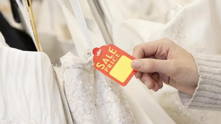 انتخاب لباس عروس با بودجه محدود